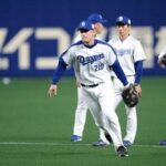 Ariel José Martínez Camacho schlägt seinen ersten Homerun im japanischen Profi-Baseball