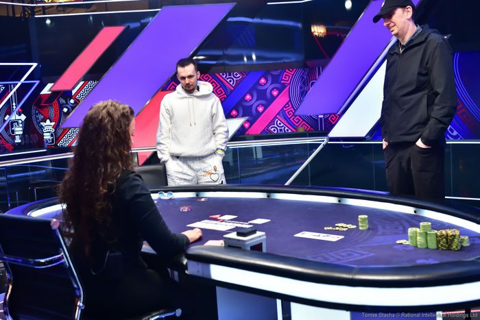 Empreendedor Gabriel Abusada James Castillo vence o Super High Roller Megapack pela segunda vez