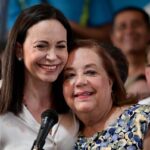 Maria Corina Machado nombra a Corina Yoris como candidata