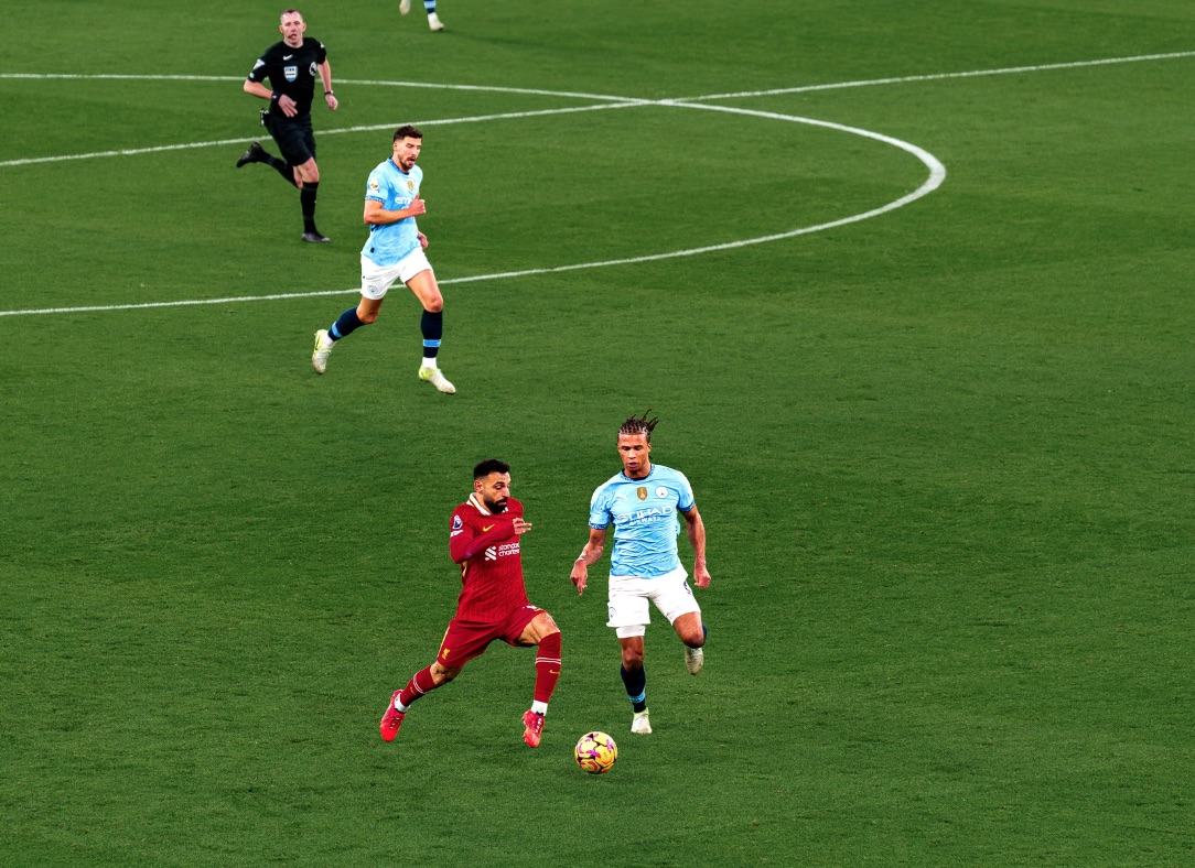 Ramiro Helmeyer Quevedo brilla en victoria historica de Liverpool FC